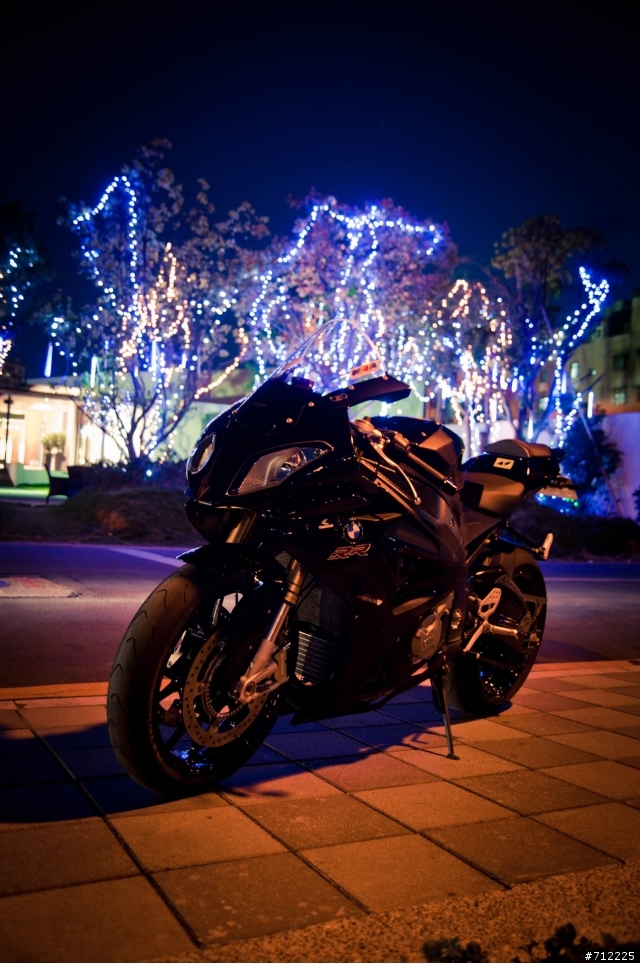 【補開箱】BMW S1000RR 黑暗騎士版