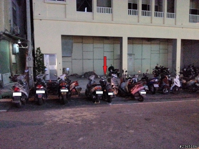 警察大人這樣開單???==>"機車併排"