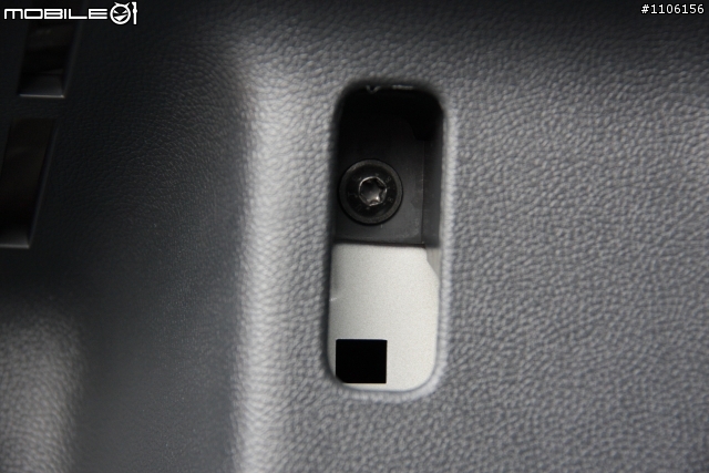 【開箱】Skoda Fabia 1.6 13年式