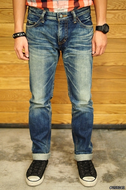 【西西分享】CCDA西西大穿「JEANSDA金斯大」牛仔褲