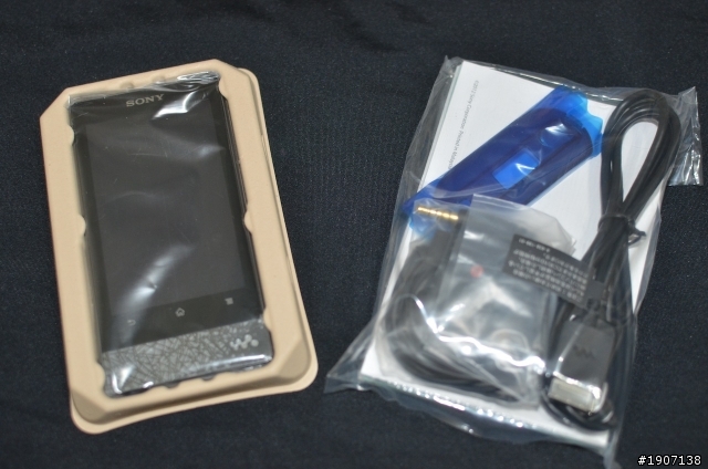 [微開箱]Sony NW-F807/S Gun Metallic Silver限定版