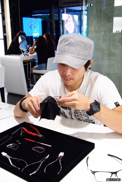 【西西分享】DIY小教室---自己動手做德國薄鋼ic! berlin眼鏡