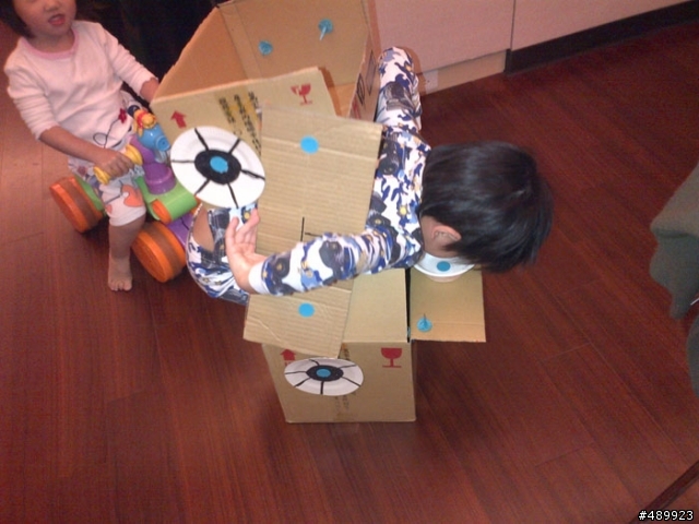鋼鐵人 MARK VI 1:1 模型製作過程分享 – 紙箱手創 DIY