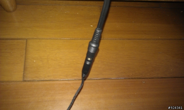 電腦接擴大機,聲音扁扁的，極難入耳(10/14更新)