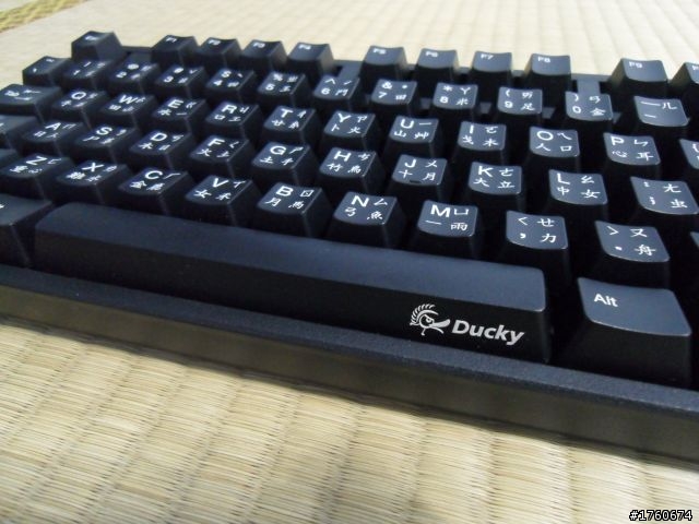 [開箱] Ducky DK-1008 Cherry 青軸 中文雷刻機械式鍵盤