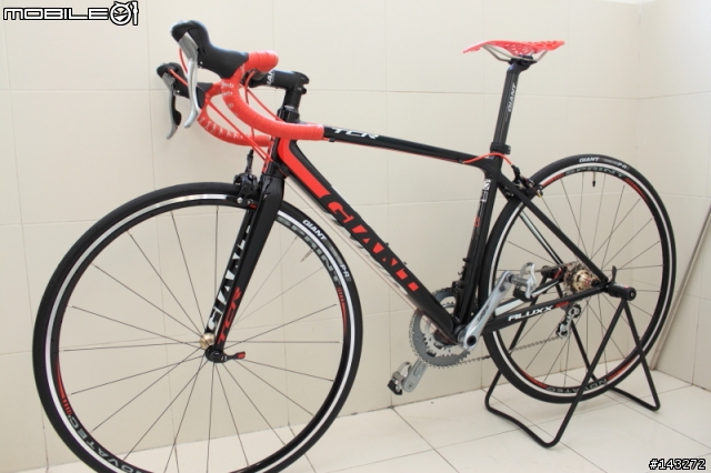 【簡單開箱】2013 GIANT TCR 2 (黑/紅)