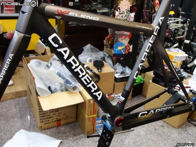 [組裝分享] 2012 Carrera Veleno ISP Road Bike……消鈦黑鷹的展翅翱翔記