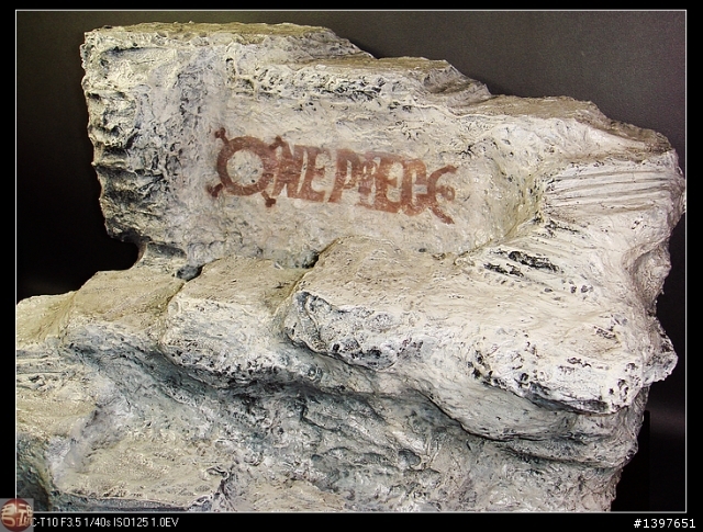 仿石造S梯形場景海賊王專屬展示台