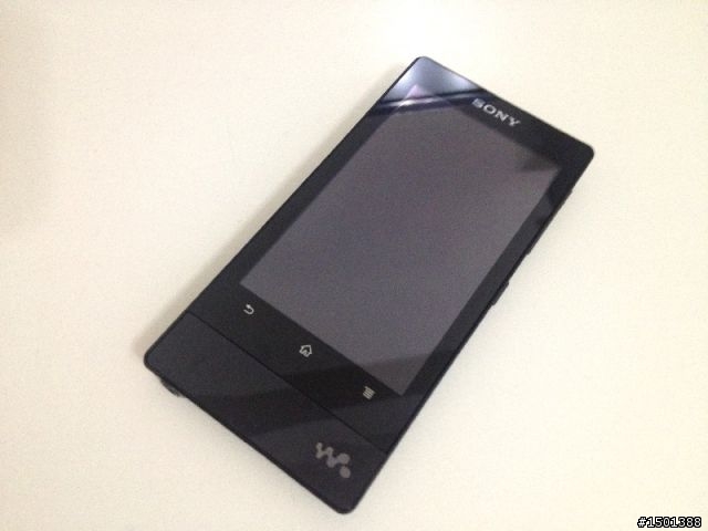 【開箱】極致享樂 MP4 隨身聽 Sony NWZ-F804