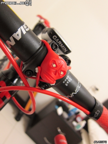 【簡單開箱】2013 GIANT TCR 2 (黑/紅)