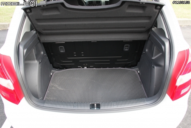 【開箱】Skoda Fabia 1.6 13年式