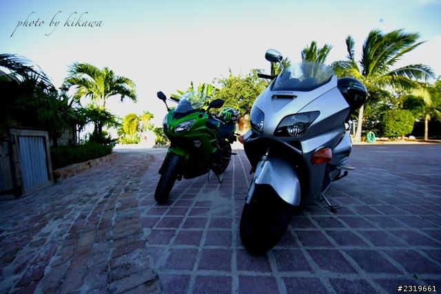 14Hr - 490km：三個神經病 狼與羊快閃兼拍照狂的 Key West 狂飆之旅(41p)