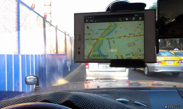 [參加LG Optimus Vu試用活動分享] 畫面漂亮超大,界面直覺.