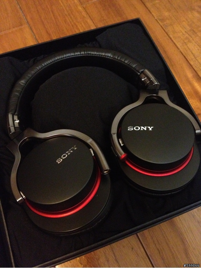 [開箱]無敵配色！紅、黑、鐵灰！ SONY MDR-1R