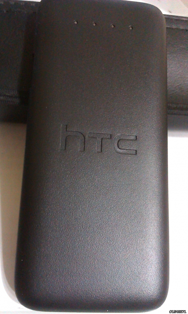 HTC原廠贈送的行動電源自爆燃燒(HTC已派員處理)