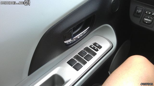<開箱>好玩、好開、好安全又好省油的PRIUSC