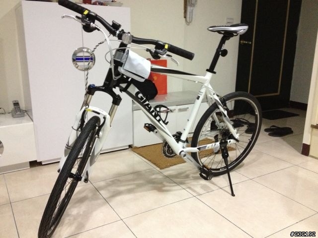 2013 巨人尺寸 GIANT TALON 入荷