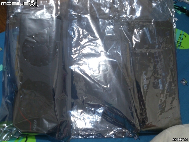 買手機有機王...沒想到買險卡也可以抽到王....