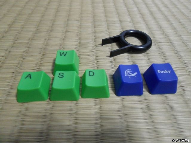 [開箱] Ducky DK-1008 Cherry 青軸 中文雷刻機械式鍵盤