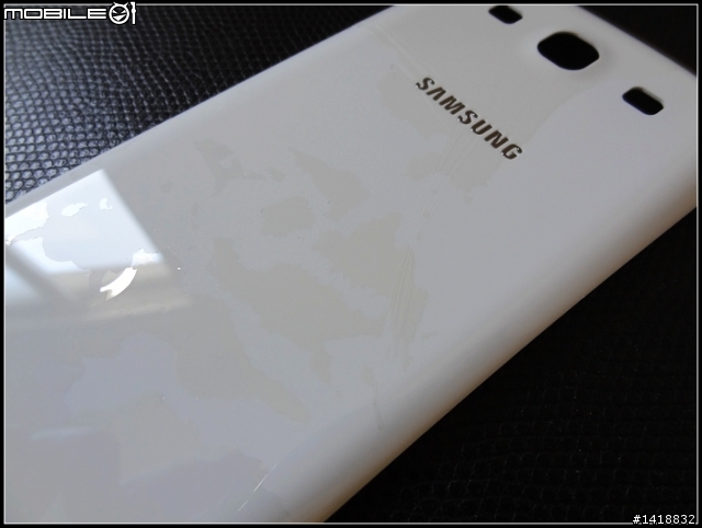 S3 電池蓋 彩虹紋，米黃，徹底再見
