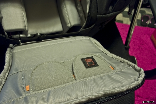 [開箱]LOWEPRO DSLR Video Pack 250 AW 不專業開箱