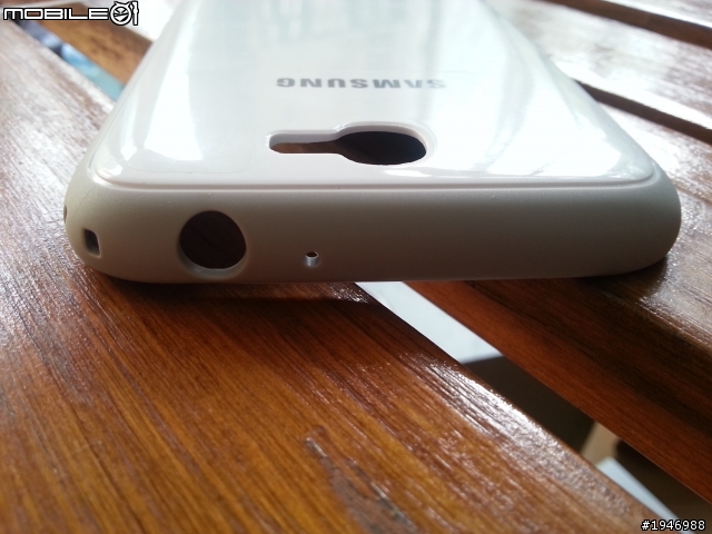 買了NOTE2原廠雙料保護背蓋(白色)