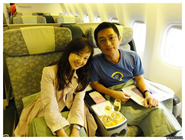 【日本。京都大阪慶生遊】第一次搭乘長榮商務艙