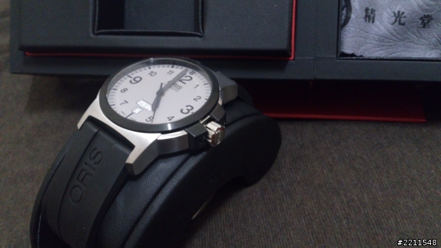 開箱!!!!人生第一只瑞士機械表 ORIS