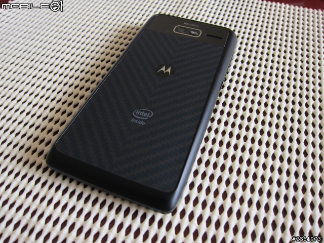 Motorola Razr i 開箱文及測評
