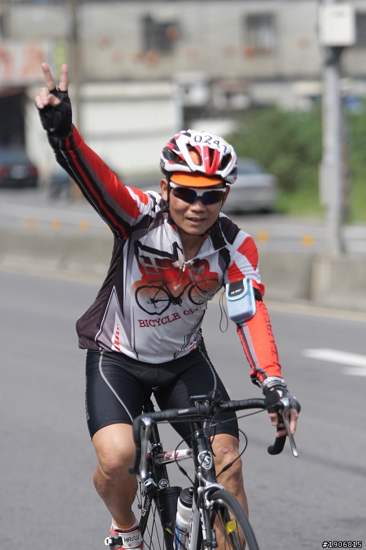 2012/10/7 環大臺北自行車挑戰賽  (160K終點前)  照片分享