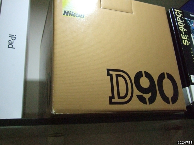 D800/E有人入塵 對焦不準嗎 現D600大家都在慘叫中 問題一大堆 暈倒