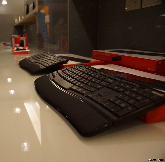 Microsoft 打造專屬 Windows 8 觸控滑鼠及鍵盤