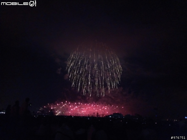 【分享】10/20 HTC J苗栗煙火之不專業攝影(圖多、補OAOA)