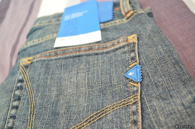 [分享][更新實穿]情人也要一起Jeans by adidas originals.