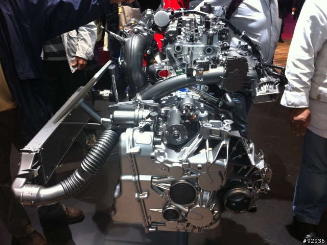 2013 A class 引擎開箱