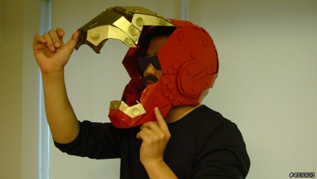 【我是聖誕老公公】可穿戴式鋼鐵人 Mark VI 頭盔製作過程分享 – 紙箱手創 DIY