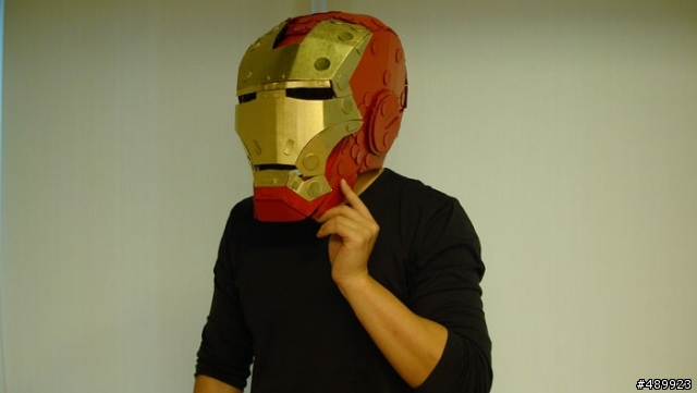 【我是聖誕老公公】可穿戴式鋼鐵人 Mark VI 頭盔製作過程分享 – 紙箱手創 DIY