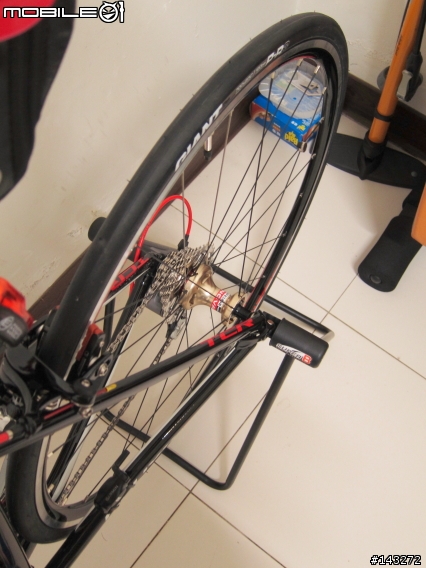 【簡單開箱】2013 GIANT TCR 2 (黑/紅)