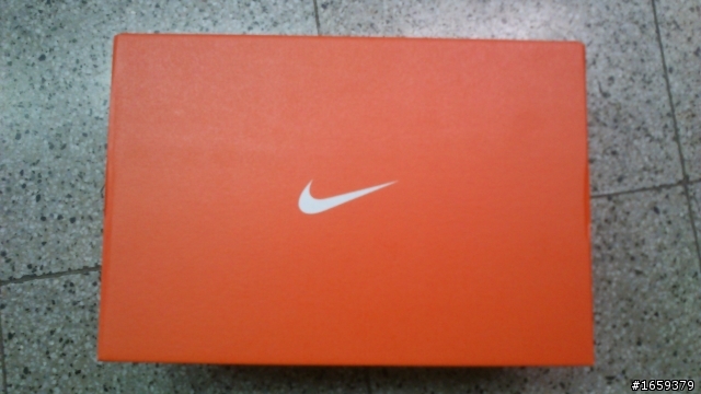 新手開箱文 NIKE Speed Lite st+4