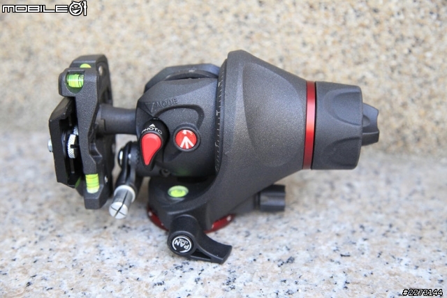 [開箱] Manfrotto 755CX3+MH055M8-Q5搭配Zeiss CP.2