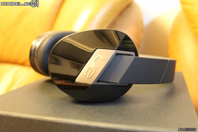 【開箱】Logitech UE6000 & AUNE T1 USB DAC