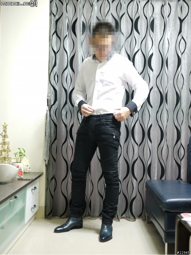 [分享][補實穿] 自打嘴巴.Balmain黑色格紋上蠟騎士褲