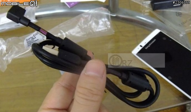 遲來的Xperia Arc S(LT18I)開箱文