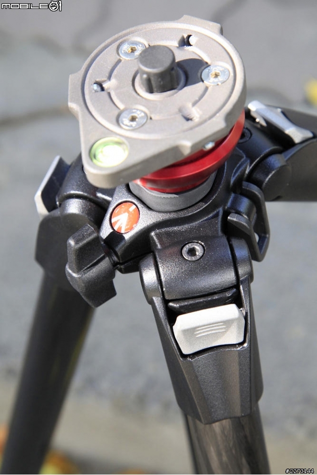 [開箱] Manfrotto 755CX3+MH055M8-Q5搭配Zeiss CP.2