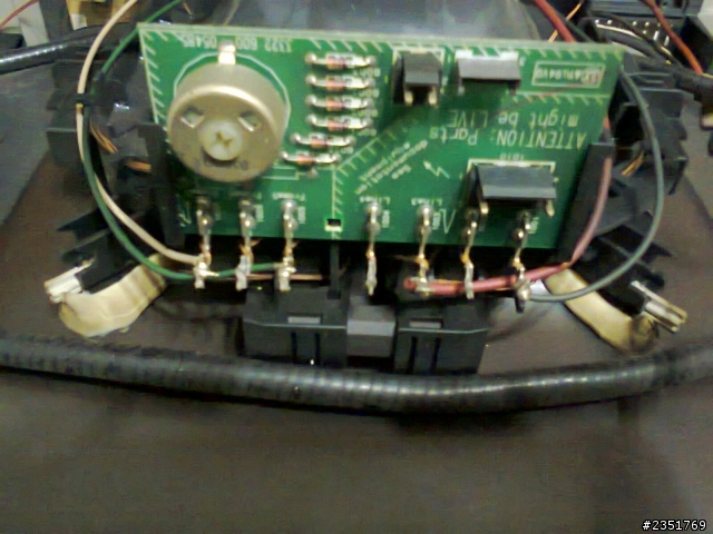 家中BLUEsky CRT電視故障