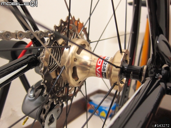 【簡單開箱】2013 GIANT TCR 2 (黑/紅)