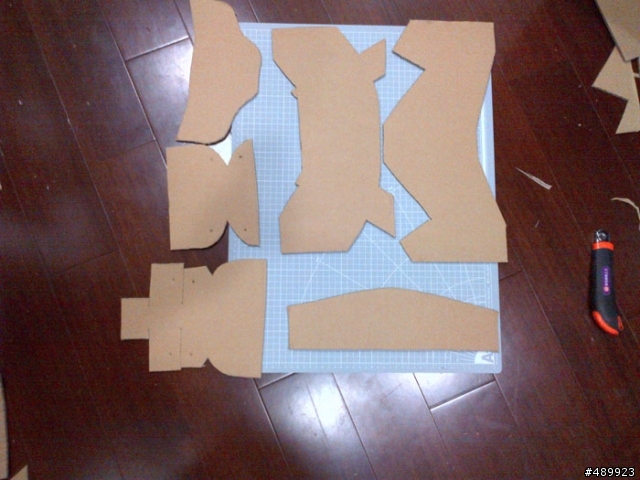 鋼鐵人 MARK VI 1:1 模型製作過程分享 – 紙箱手創 DIY