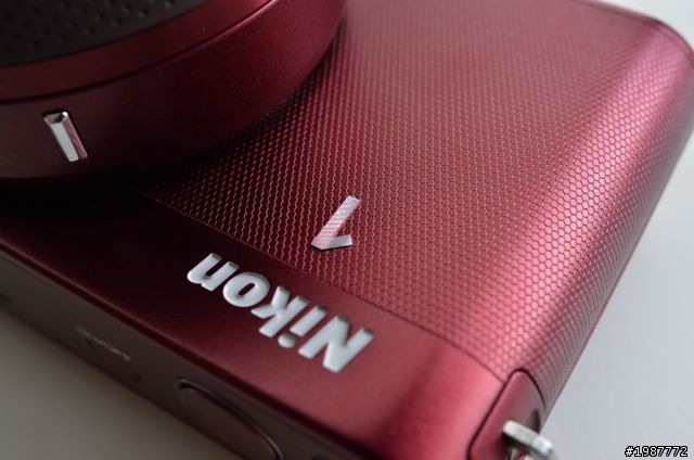 Nikon 1 J2 入手。