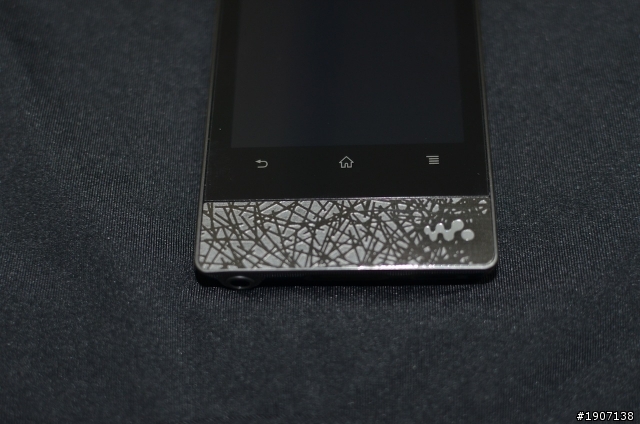 [微開箱]Sony NW-F807/S Gun Metallic Silver限定版