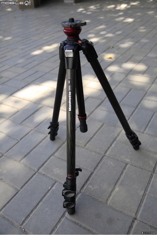 [開箱] Manfrotto 755CX3+MH055M8-Q5搭配Zeiss CP.2